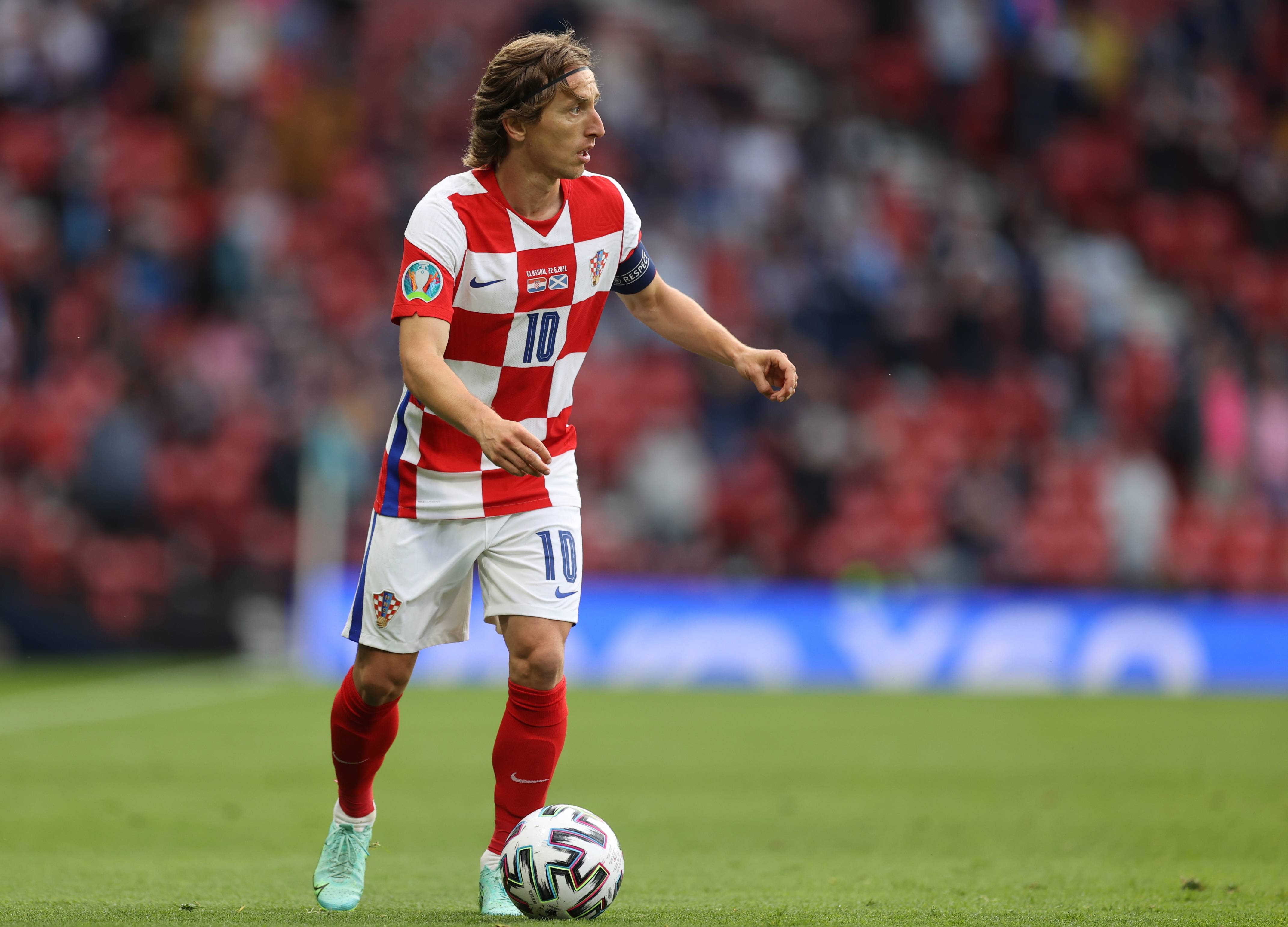 罗威缺阵+克林根不打！开拓者扶正杨瀚森，或迎来生涯第一次首发