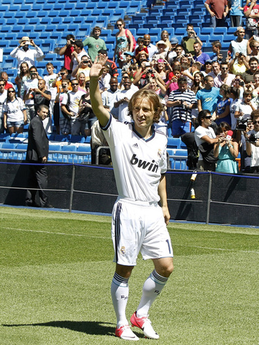 雷迪克：今天在退防转换方面做得不好，限制持球突破很困难