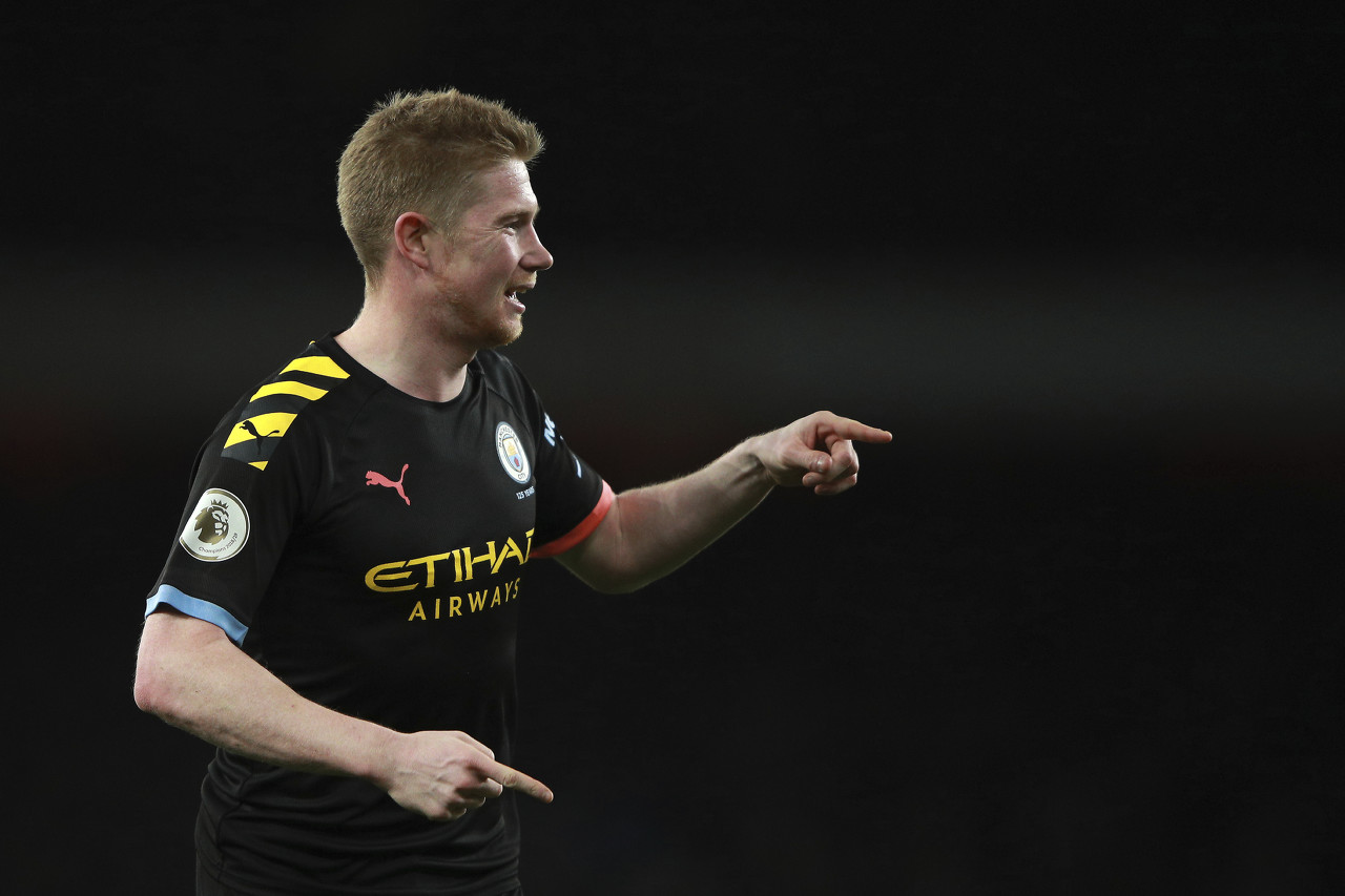 字母哥伤退，雄鹿完成18分大逆转，打赢东部第一活塞