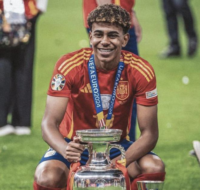 维拉蒂：不排除明年去意甲首次效力，我会在年底看看情况