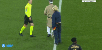 热那亚vs佛罗伦萨：洛伦佐-科隆博、厄斯蒂高首发，德赫亚、多多出战